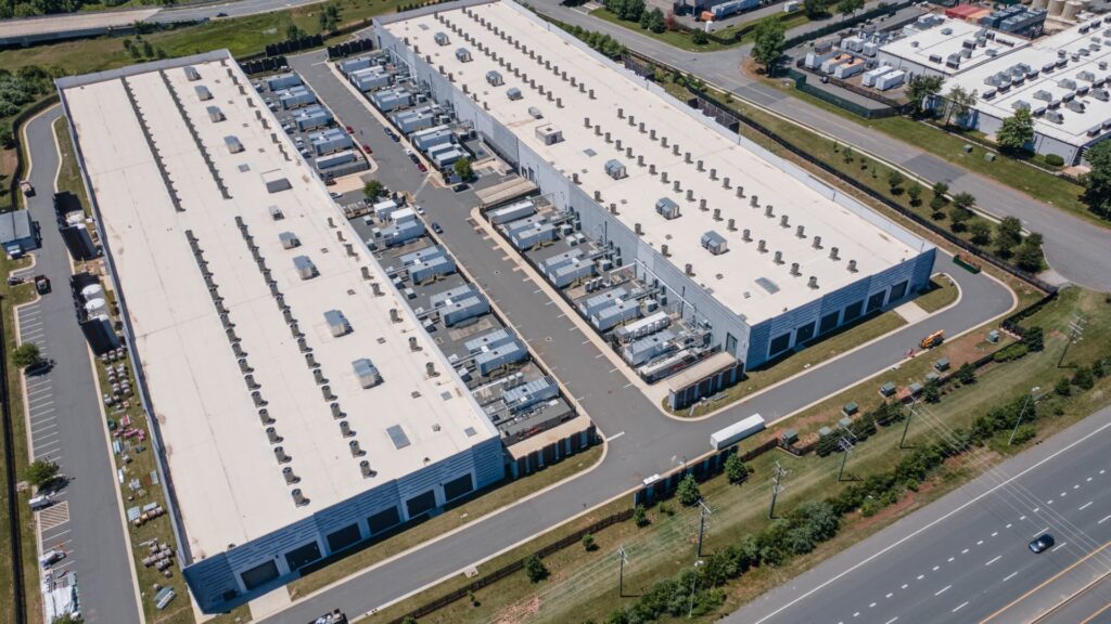 Study: Almost 80% of data center capacity is exposed to rising climate risks