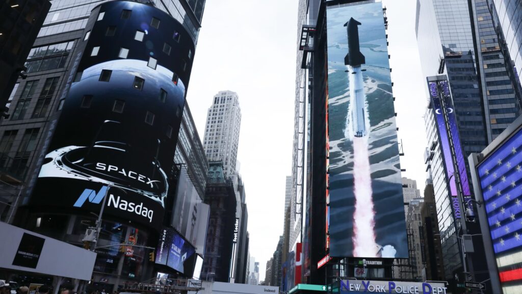 SpaceX ‘Agency’ plummets as real deal arrives: Traders are buying the push here
