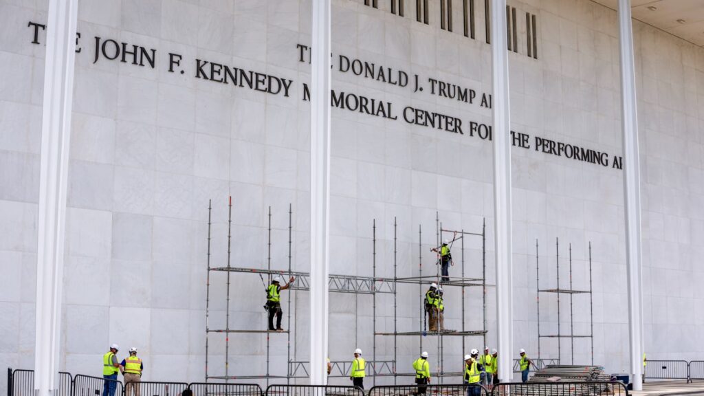 Trump’s name should still carry over from Kennedy Center, judge says