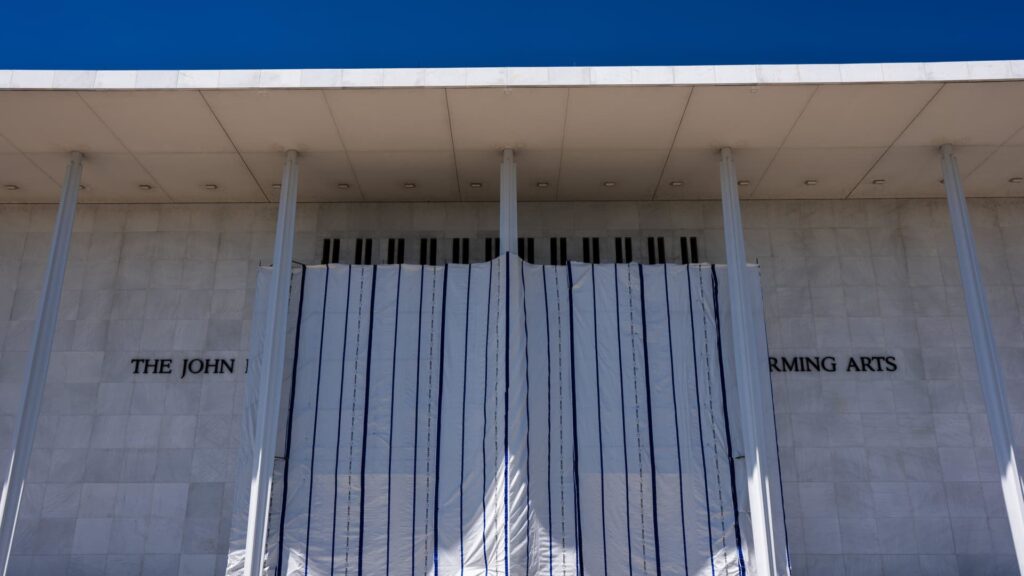 Kennedy Center announces no need to reschedule shows after judge blocks two-year closure