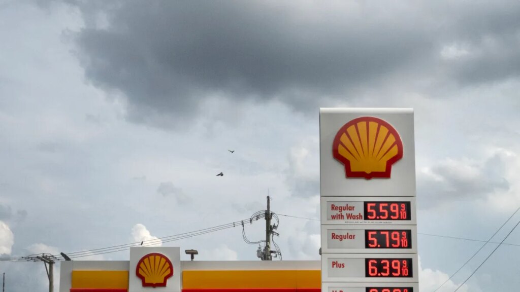 US inflation rate hits 3-year high amid soaring energy prices | Business and Economic News