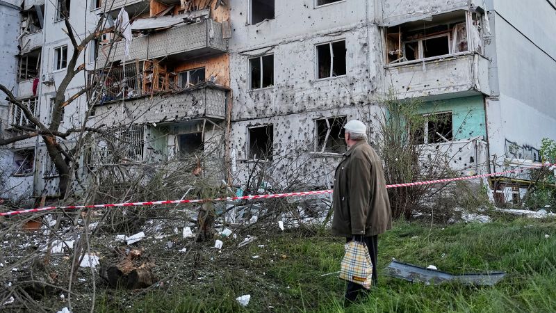 Russia intensifies air strikes in Ukraine ground war