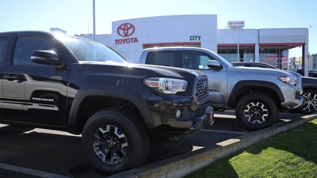 Toyota to spend $3.6 billion to move Tacoma trucks from Mexico to U.S.