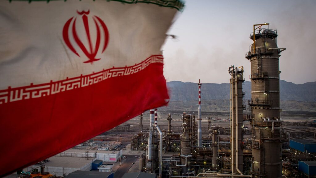 US revokes license to sell Iranian oil after tanker attack