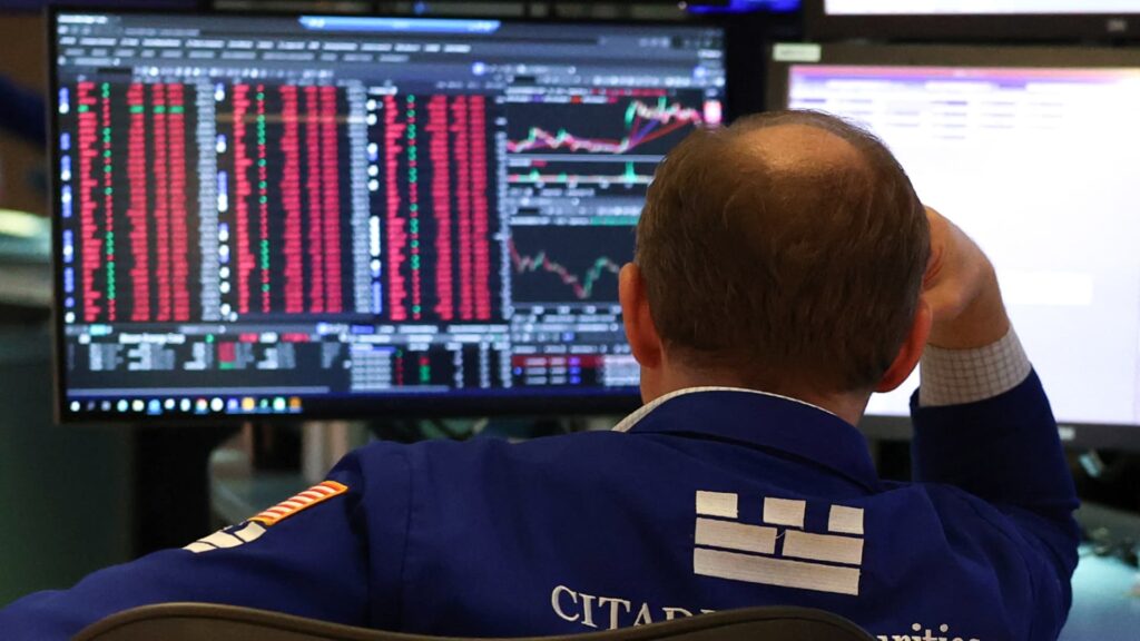 The worst dot com bubble risk is coming for your money. avoid them