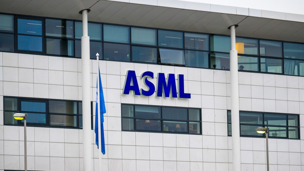 US-China AI feud leaves ASML walking a tightrope between sales and geopolitics