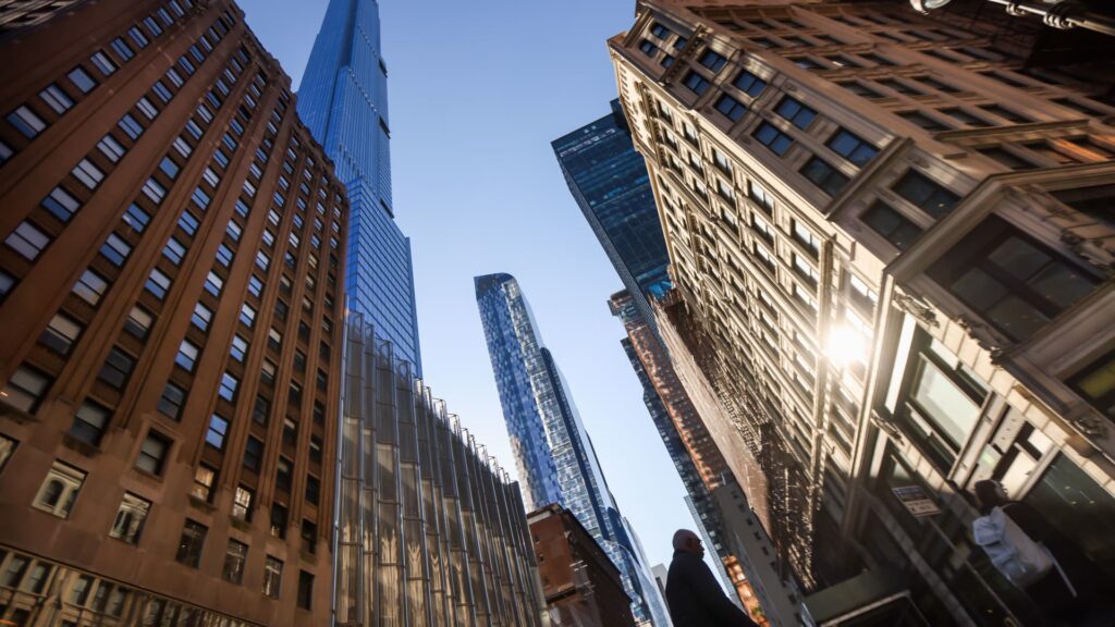 Luxury real estate sales in Manhattan are strong