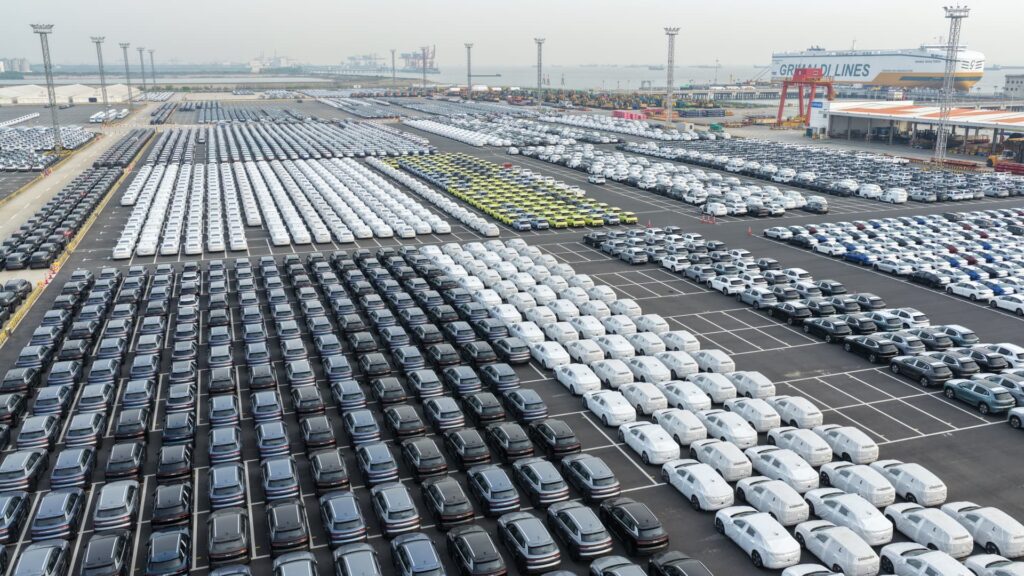 Chinese EV makers outpace U.S. automakers in overseas investment