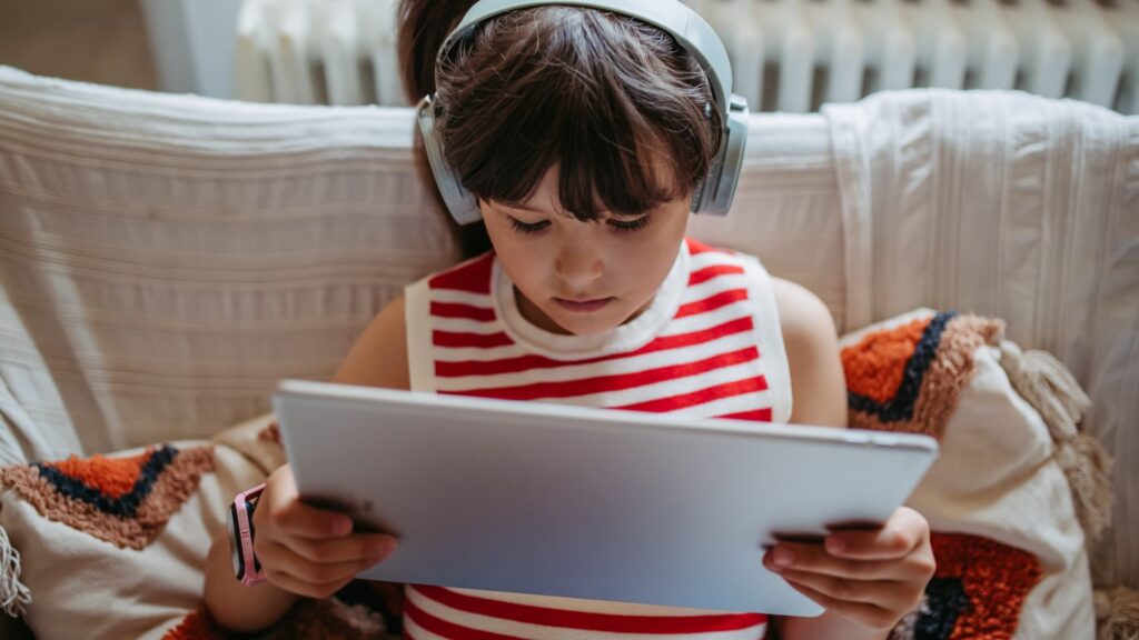 How to set healthy screen time limits for your kids: “Three hours of anything is probably too much.”