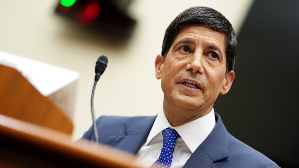 Buffett says President Trump’s selection of Kevin Warsh as Fed chairman was a ‘good choice’