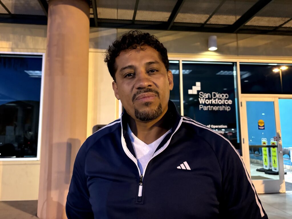 This immigrant served in the U.S. military. Now he faces deportation | Donald Trump News