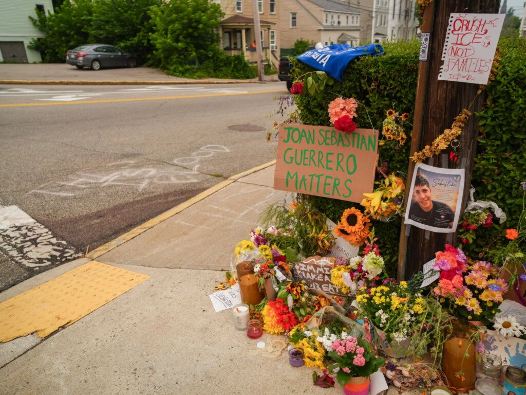 ICE agent behind Maine mass shooting reportedly had troubled past | Donald Trump News