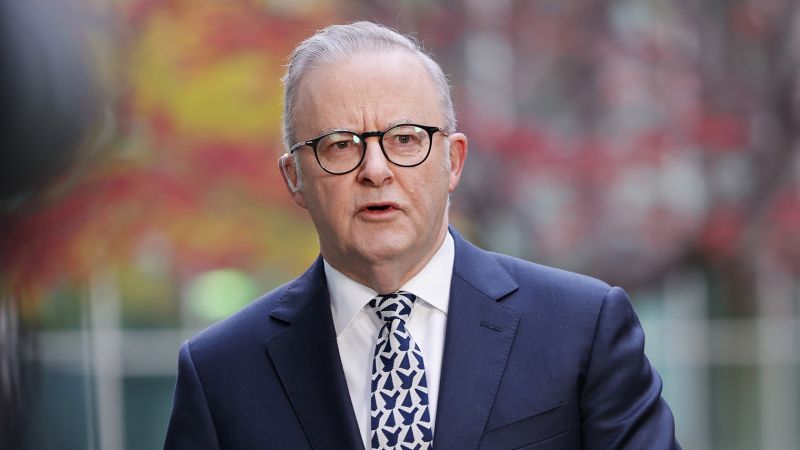 Australian Prime Minister Albanese apologizes for ‘disrespectful’ comments about Kylie Minogue