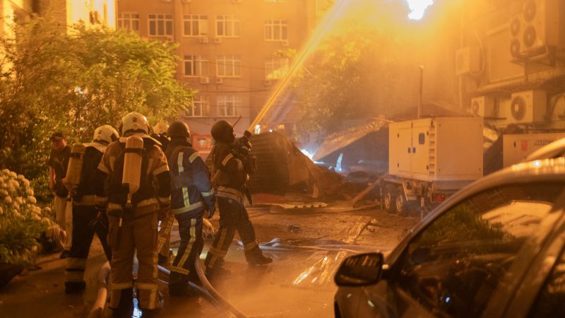 Violent explosion shakes Kiev hours after President Zelenskiy warns of ‘massive’ Russian attack