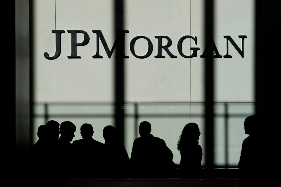 Banks are raking in huge profits as both Wall Street and U.S. consumers remain strong