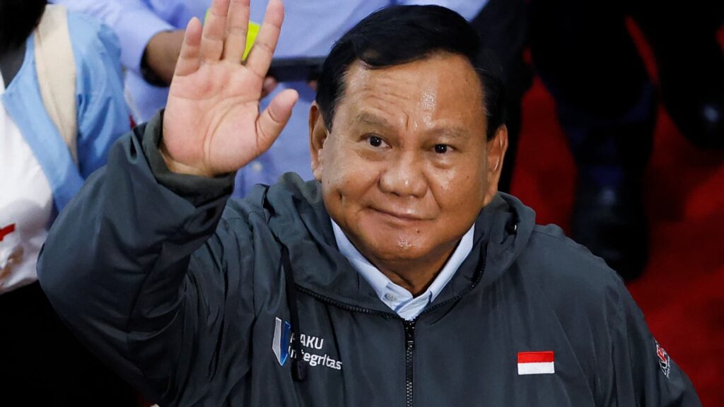 Indonesia’s growth ambitions questioned by economists