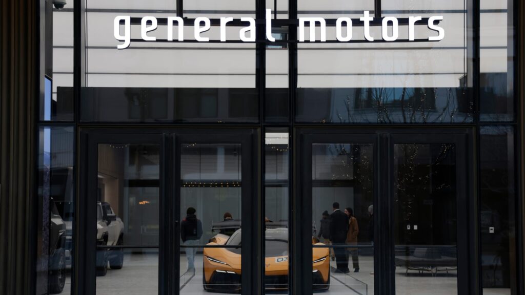 GM signs $4.5 billion parts deal to strengthen supply chain