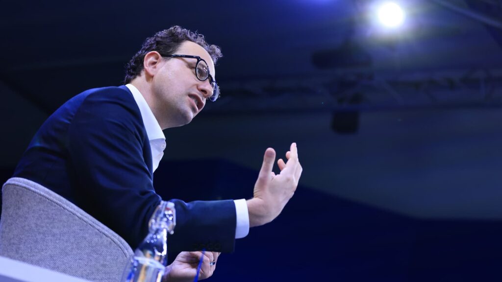 Anthropic Announces Annualized Revenue Increased to $65 Billion in July