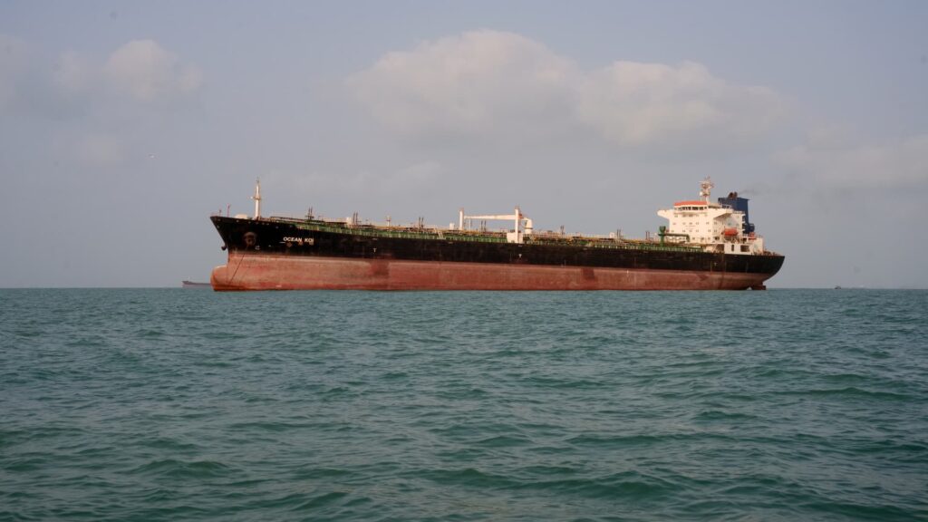 Oil prices rise as US threatens Iran’s ‘economic isolation’