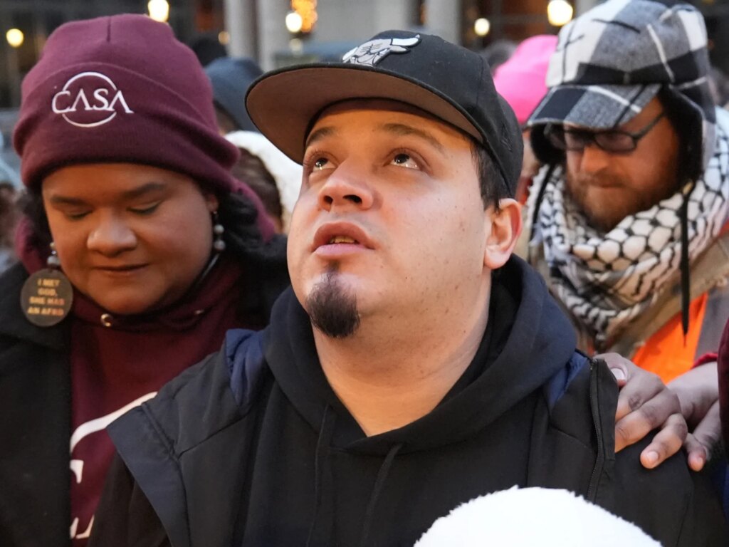 US seeks reinstatement of criminal case against Kilmer Abrego Garcia | Courtroom News