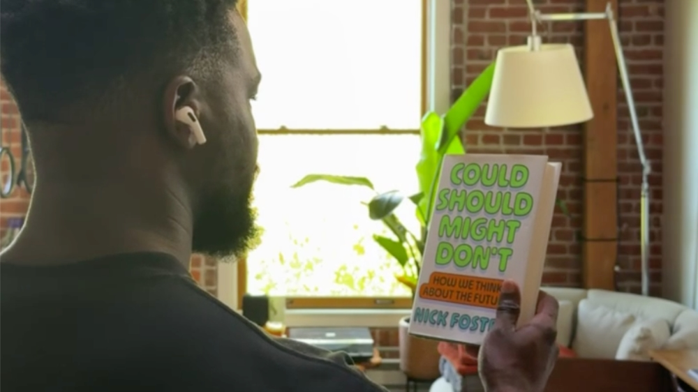 Why Apple’s camera-equipped AirPods are not the “pervert pods” that consumers fear