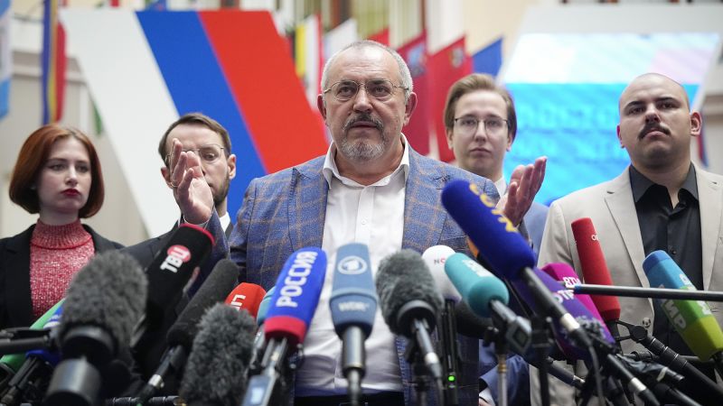 This anti-war politician has just defected from Russia. He believes Putin knows he is losing support over the war.