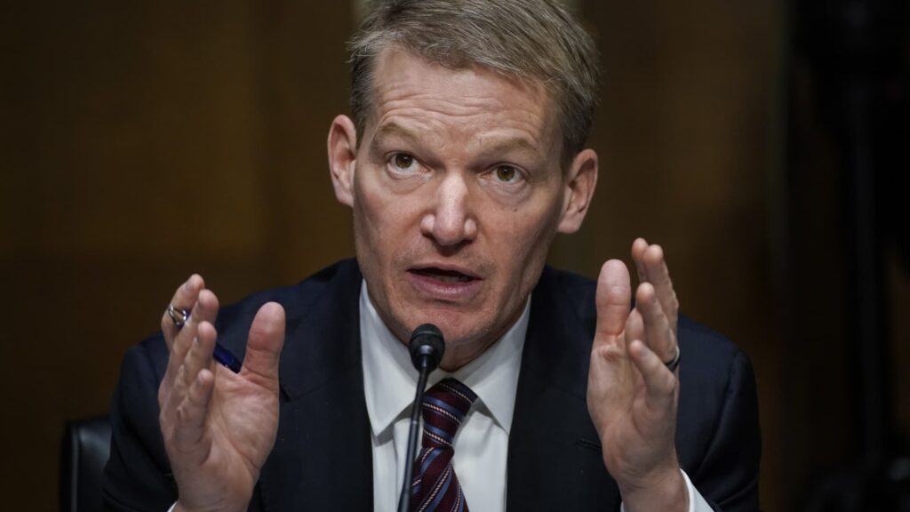 Amazon adds cybersecurity expert and former Google executive Kevin Mandia to board of directors
