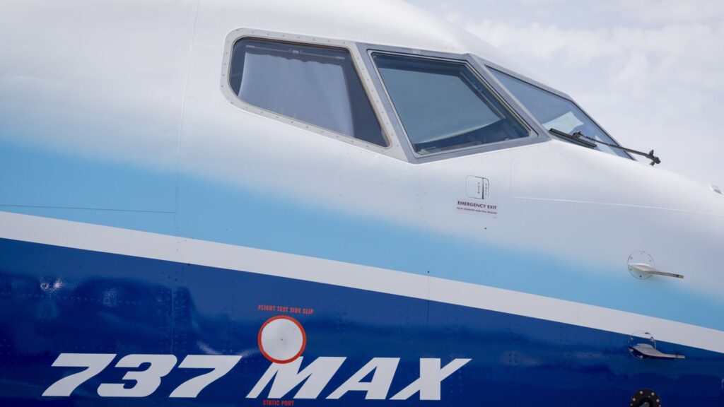 FAA: Boeing 737 Max 10 certification delayed due to software issue