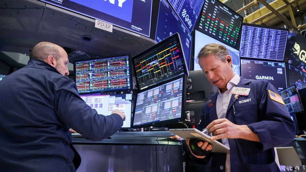 5 things to know before the stock market opens on Monday