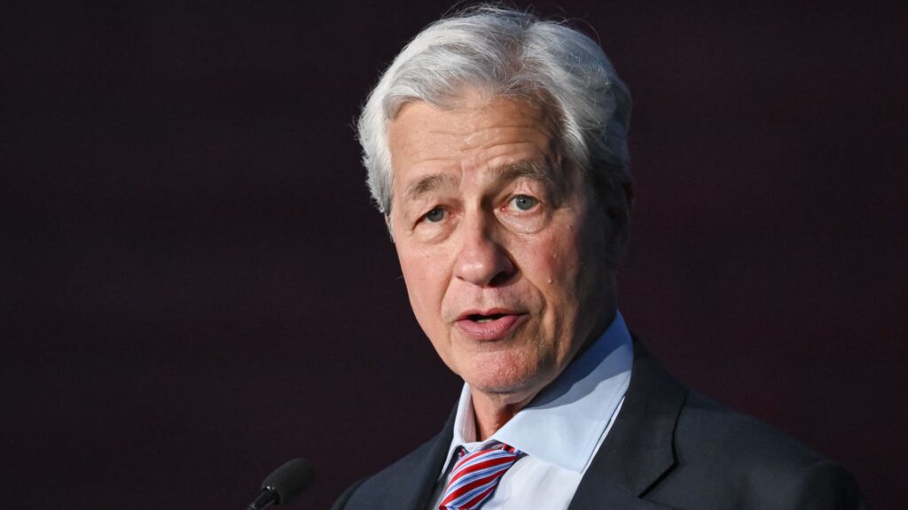 JP Morgan and Citigroup CEOs Dimon and Fraser attend state dinner for President Trump and Xi