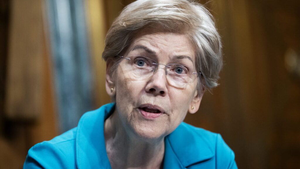 Warren to repeal transparency law on Senate floor ahead of critical primary vote