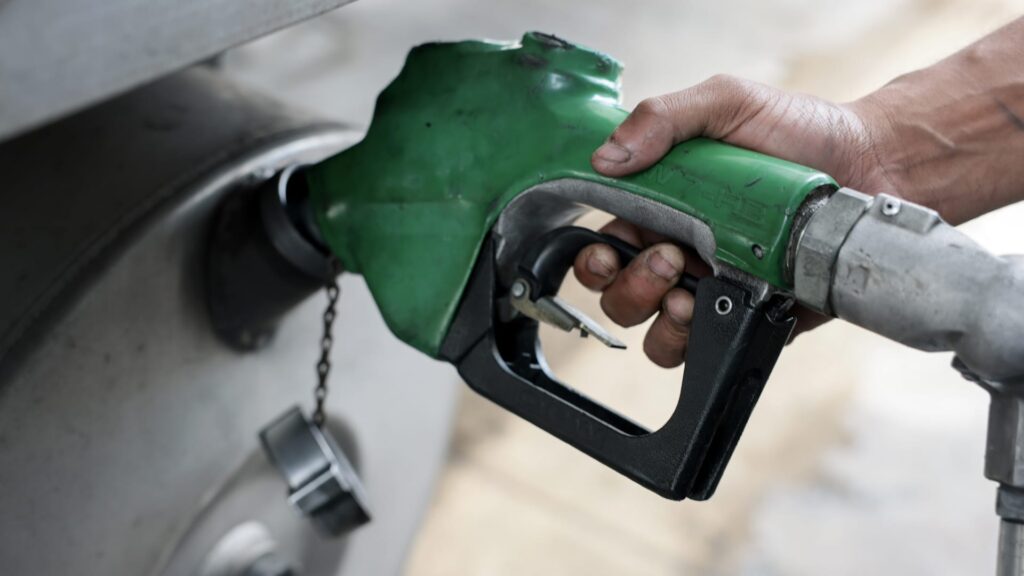 Oil industry warns diesel export ban will increase fuel prices as President Trump considers regulations