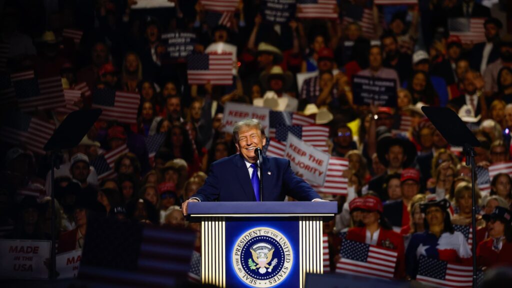 President Trump promises $5,000 ‘dividend’ to Americans if Republicans win midterm elections
