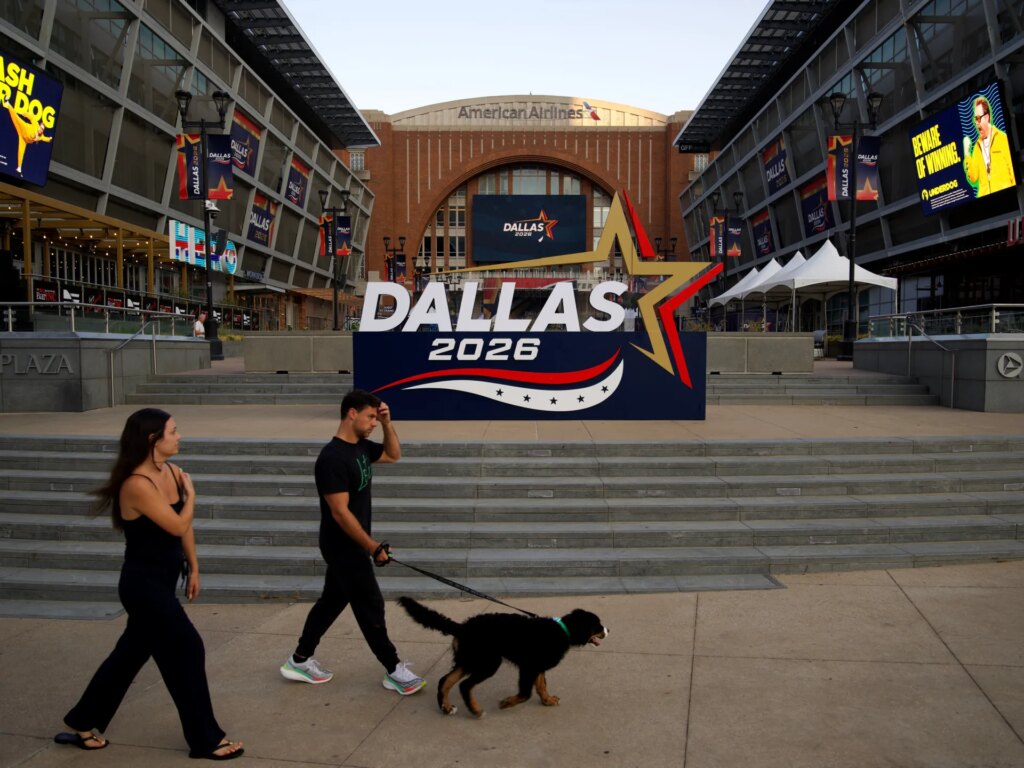 ‘Energizer’ or ‘circus’: US voters have their say on President Trump’s midterm convention | Donald Trump News
