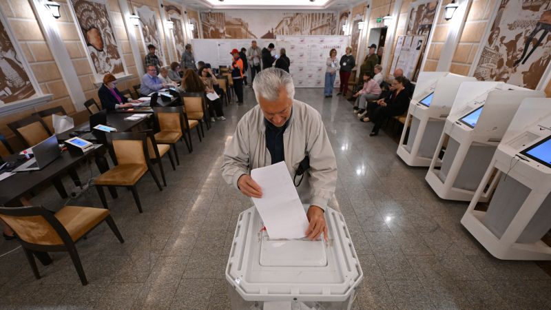 Pro-Putin ruling party wins Russia’s tightly controlled wartime parliamentary elections
