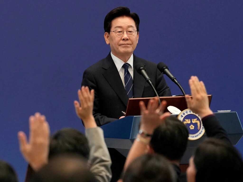 South Korea claims possibility of US-North Korea negotiations, denies possibility of Hormuz deployment | Donald Trump News