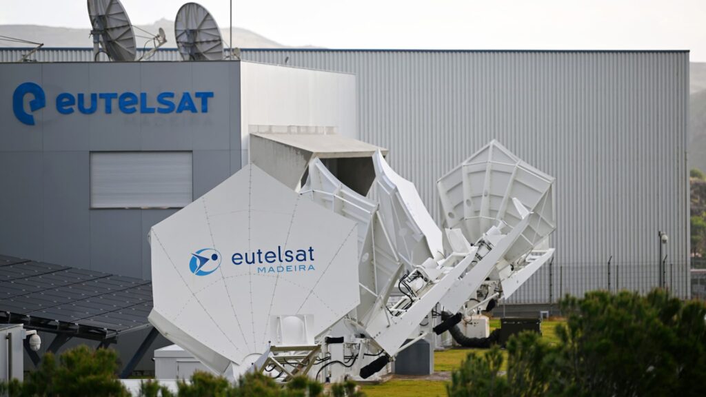 SpaceX rival Eutelsat rises 19% as concerns grow over Ukraine’s StarShield restrictions