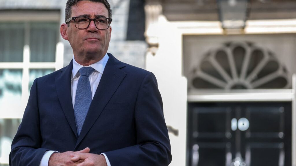 Britain on ‘thin ice’, former Bank of England chief economist warns