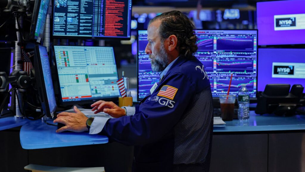 Government bond yields rise ahead of Fed interest rate decision