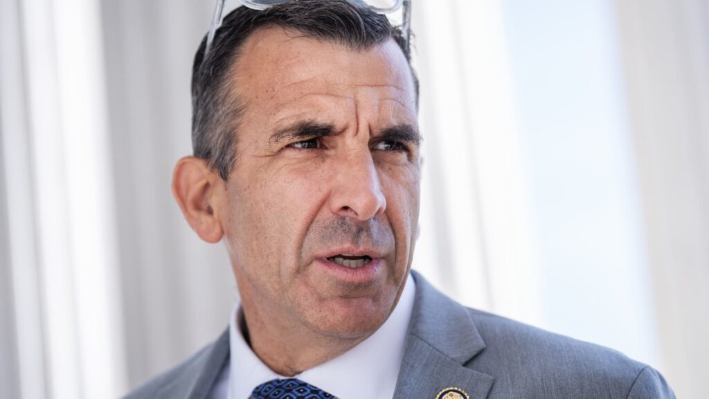 Silicon Valley Democrats demand investigation into Starlink’s Ukraine regulations