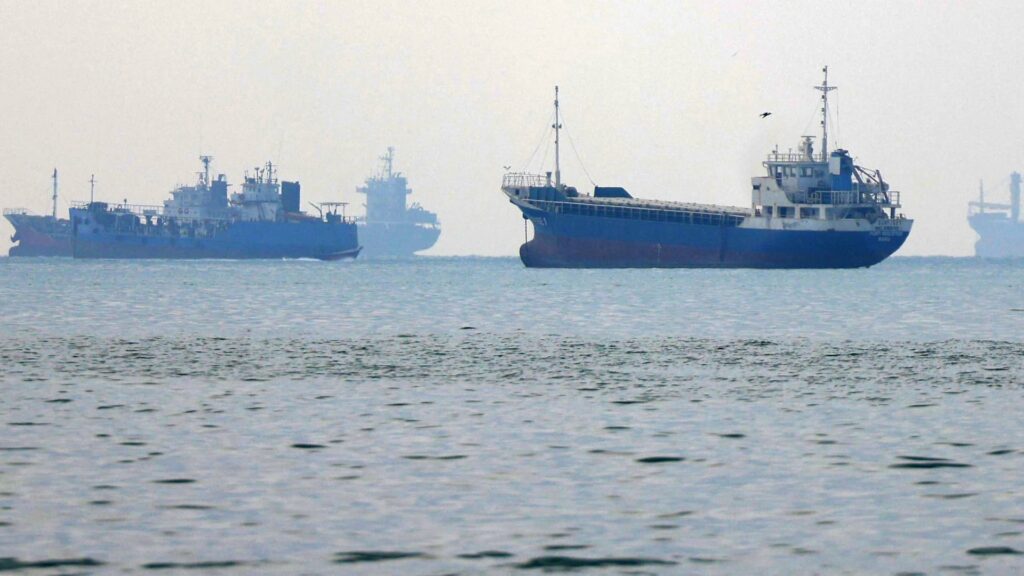 Strait of Hormuz: Singapore ships attacked