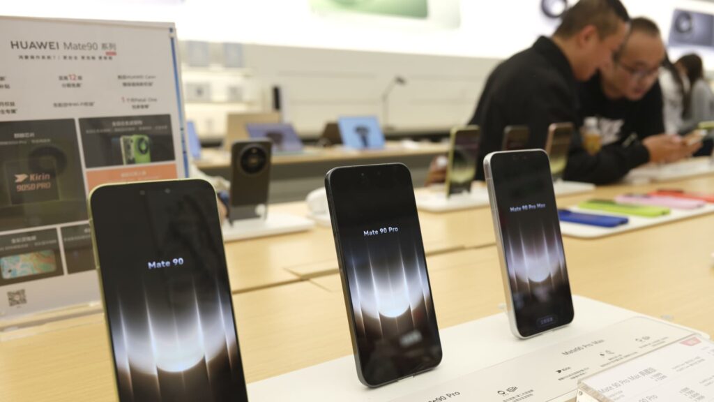 Huawei doubles smartphone sales amid sluggish EV sales