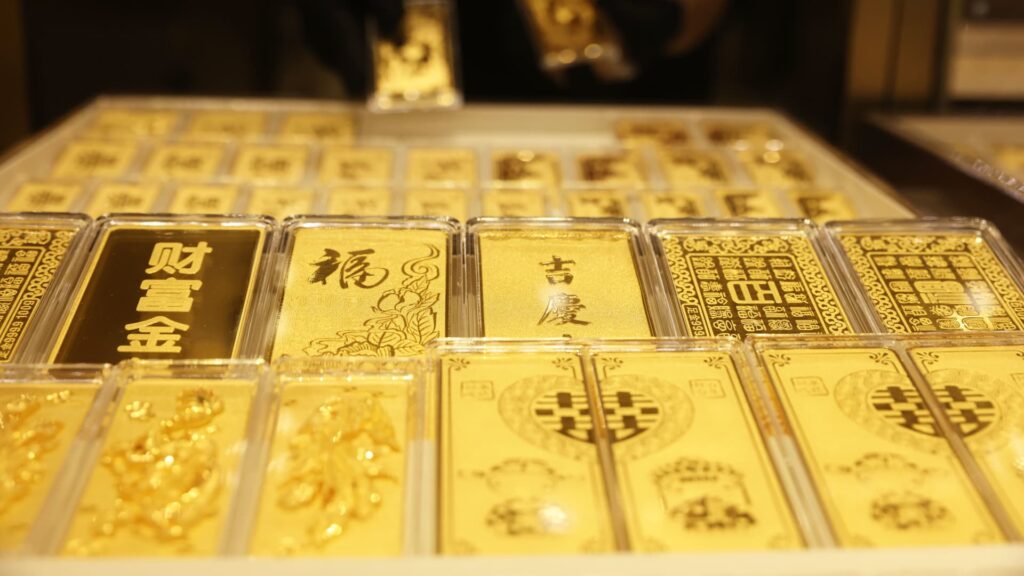 Why China is importing record amounts of gold