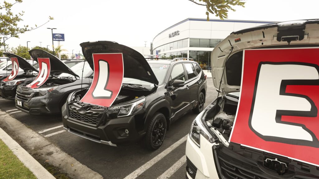 Cheap cars are selling faster than at the beginning of the year