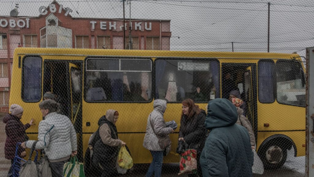 Residents of Ukrainian towns under Russian control arrive in Belarus