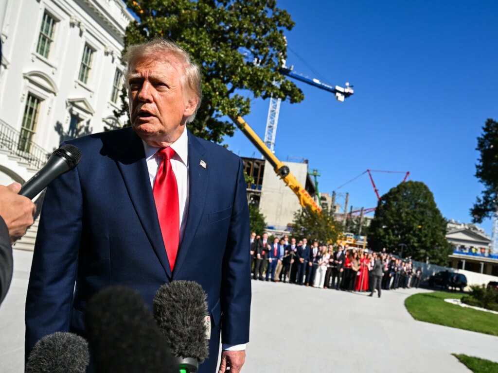 Democrats sue US President Trump over tax-funded advertising campaign | Donald Trump News