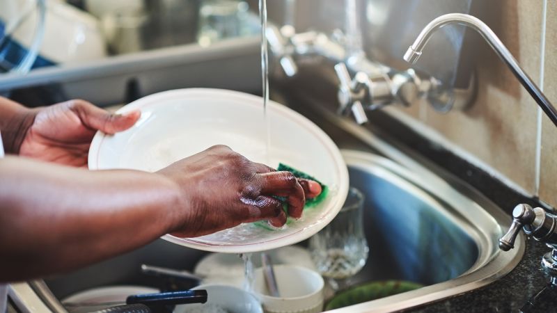 Airbnb rule change frees guests from chores that require ‘a lot of effort’