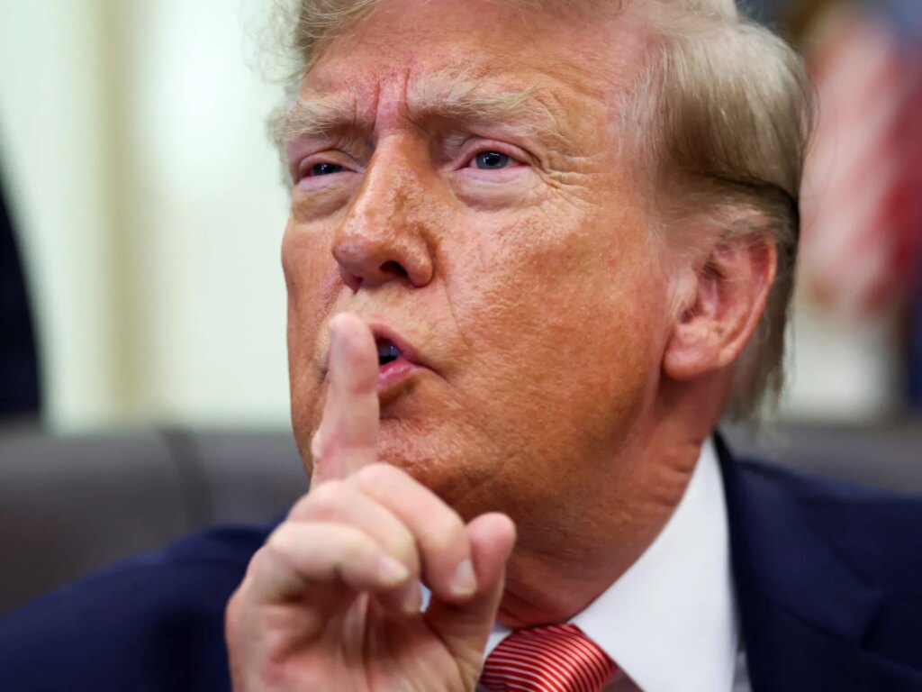 President Trump pours over $400 million into high-stakes midterm elections | 2026 US midterm elections news
